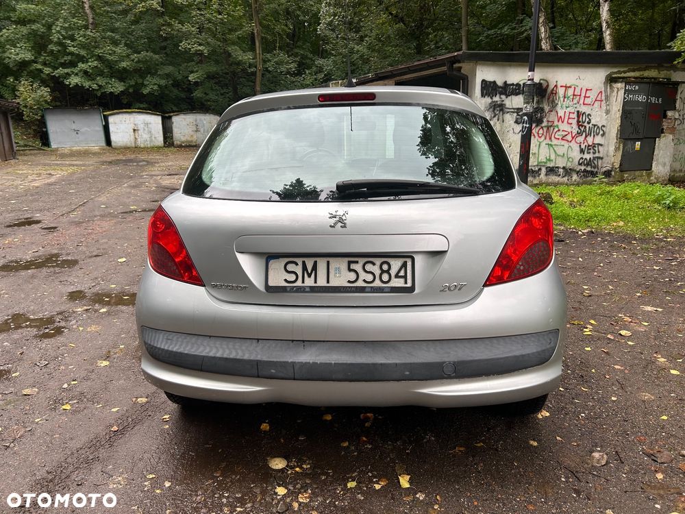 Peugeot 207 1.4 Trendy - 9