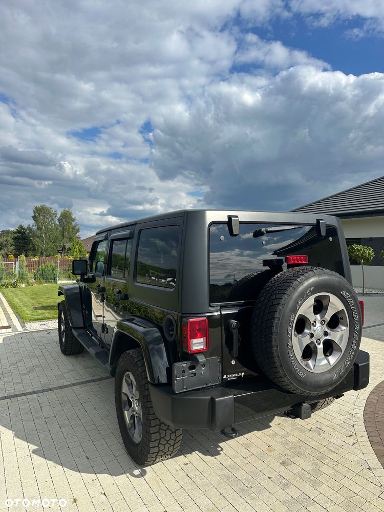 Jeep Wrangler 3.6 Unlim Sahara - 13