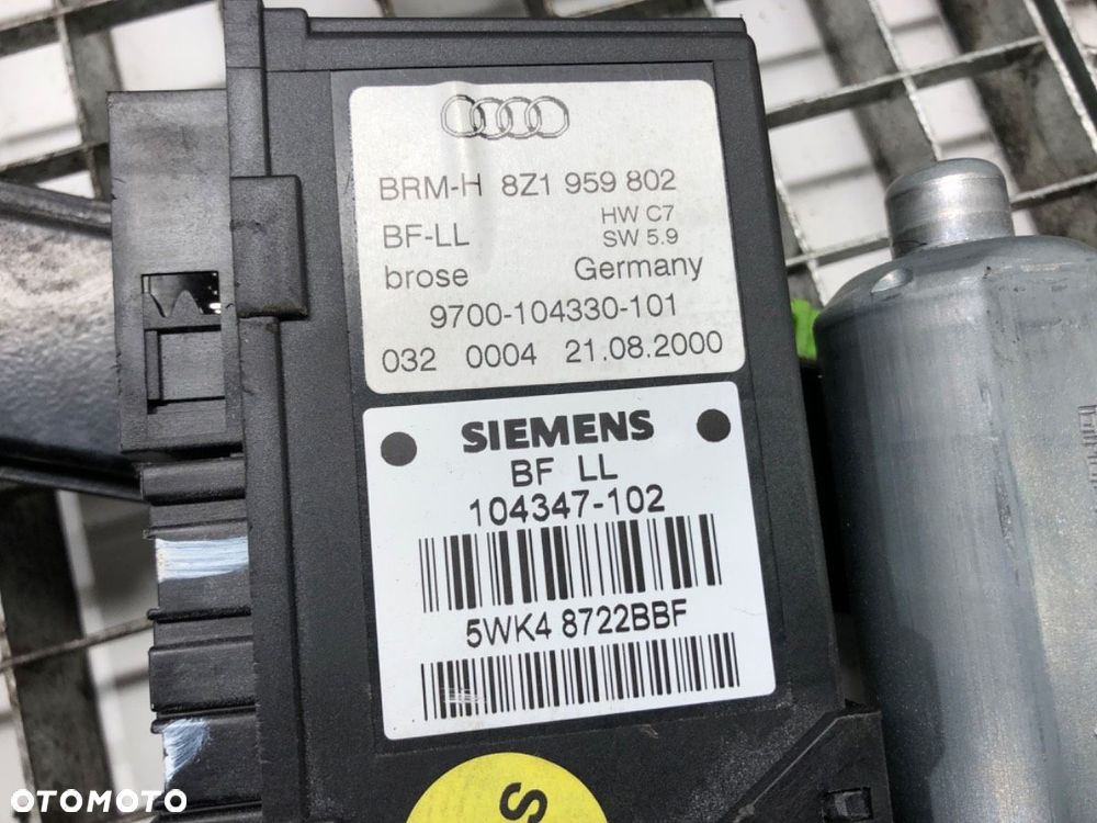 PODNOŚNIK SZYBY PRAWY PRZÓD - 127.00 PLN - AUDI A2 (8Z0) 2000 - 2005 1.4 55 kW [75 KM] benzyna - 4