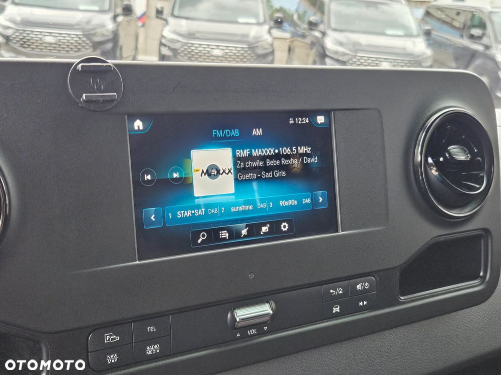 Mercedes-Benz SPRINTER 319CDI V6 L2H2 Chłodnia / Mroźnia 30tyś km SalonPL FV23% - 27
