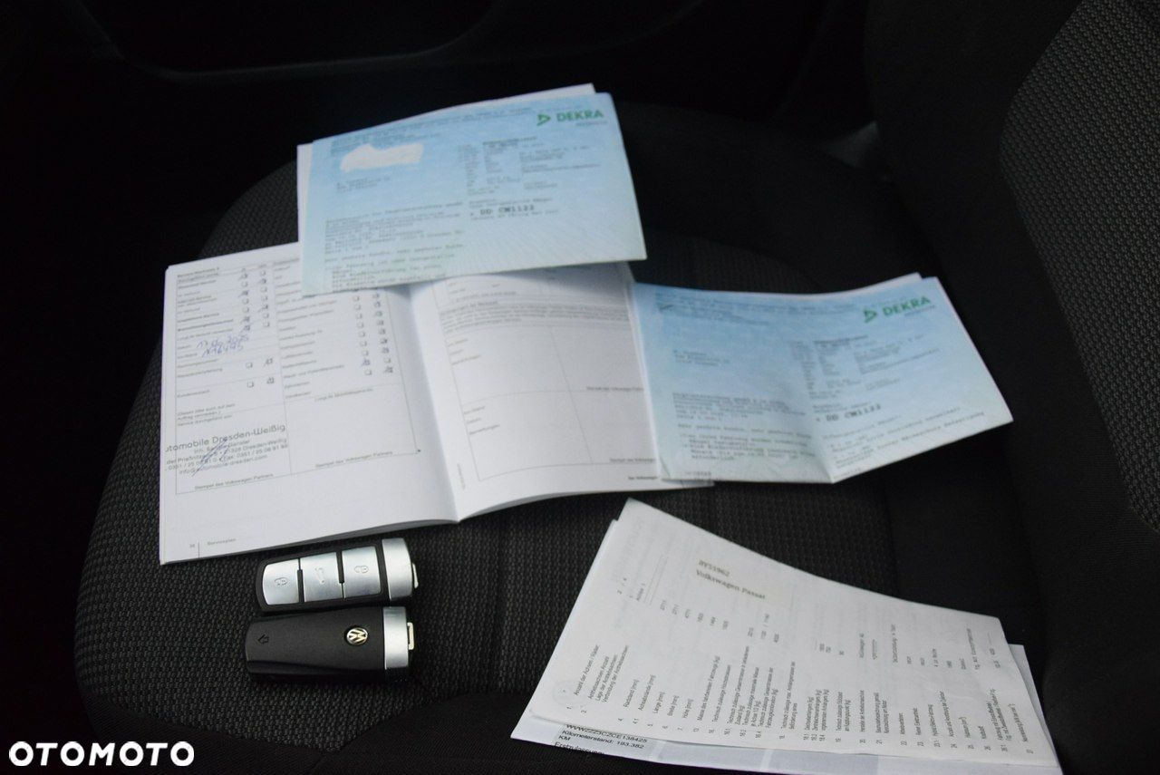 Volkswagen Passat Variant 2.0 Blue TDI SCR Comfortline - 34