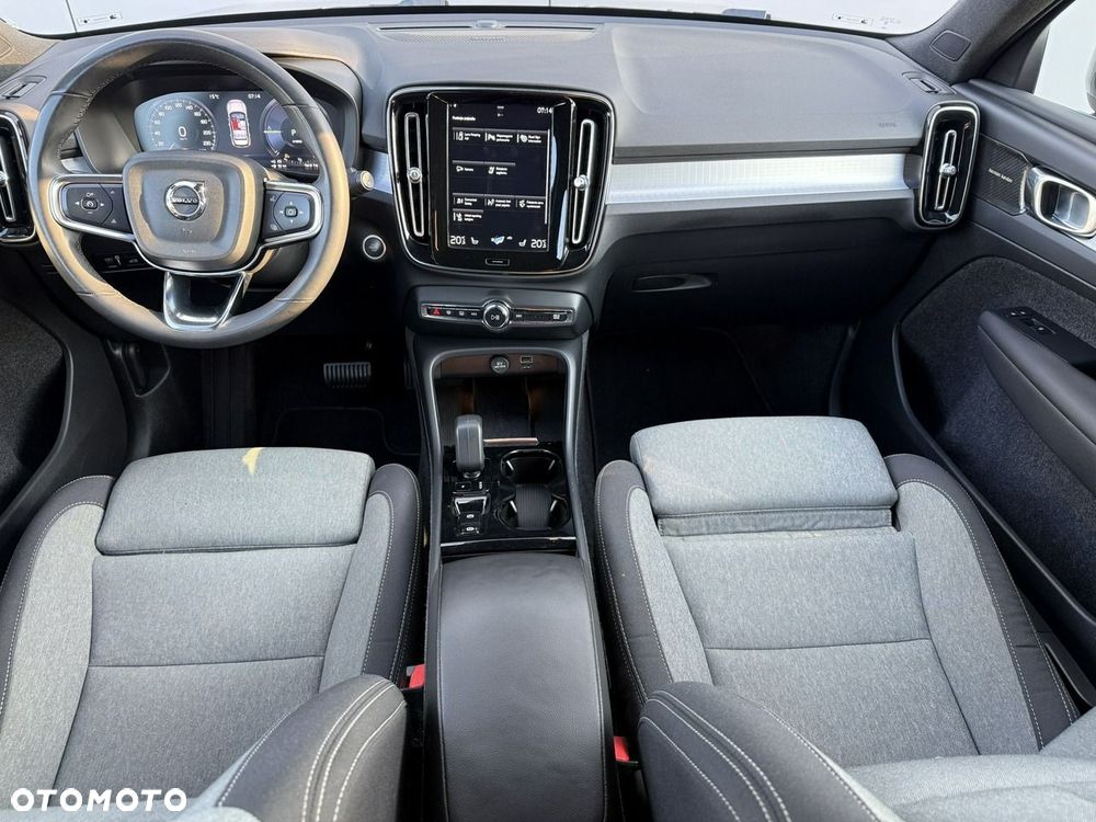 Volvo XC 40 T4 Recharge DKG Plus Bright - 25