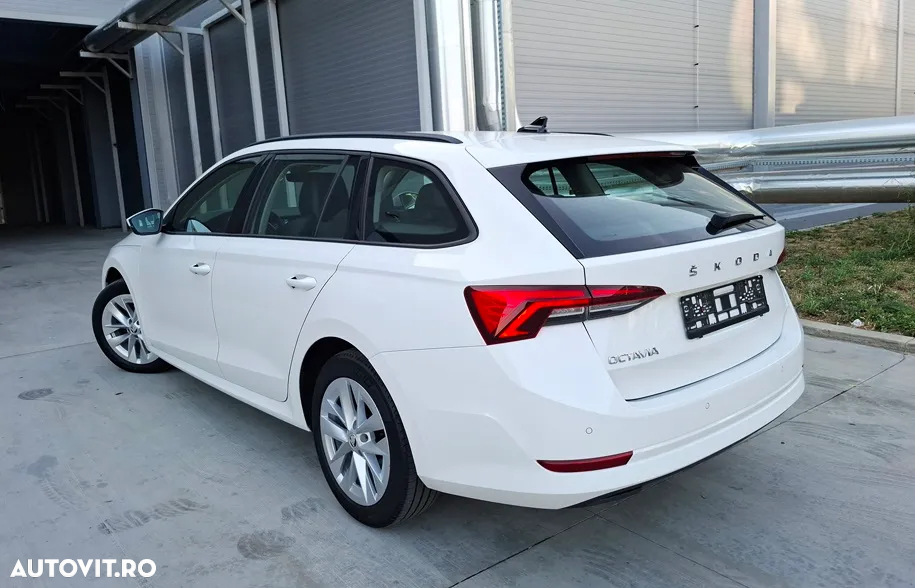 Skoda Octavia 2.0 TDI 150 CP DSG Selection - 2