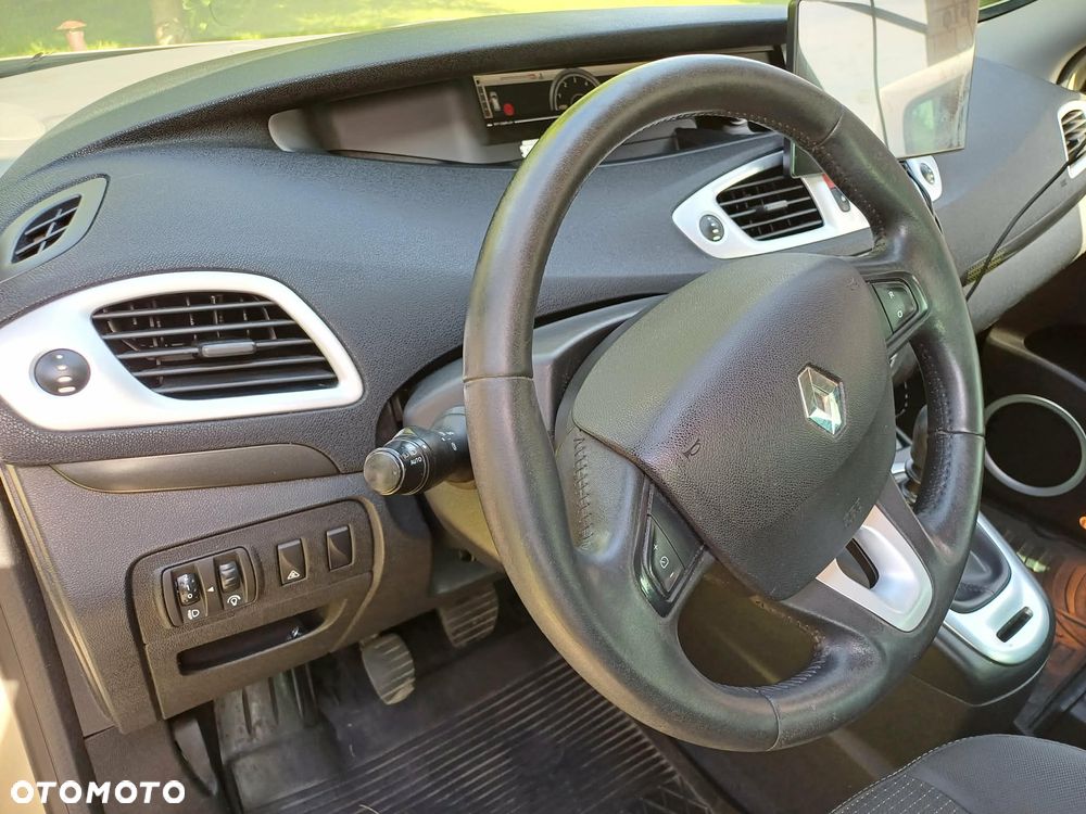 Renault Scenic 2009 photo 5