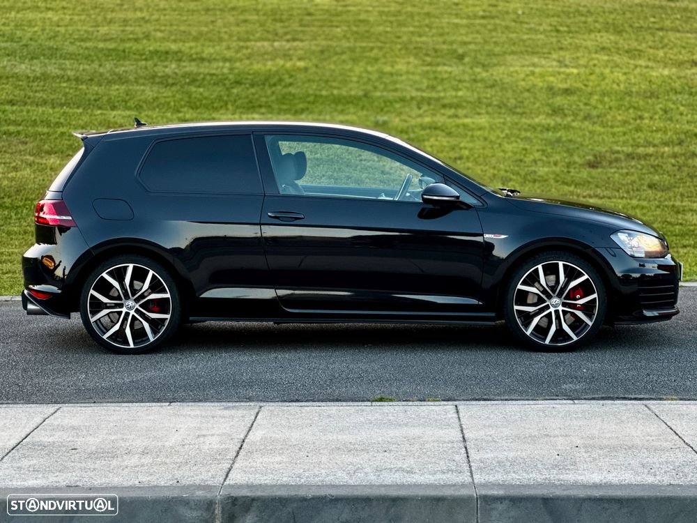 VW Golf GTI Performance BlueMotion DSG - 4