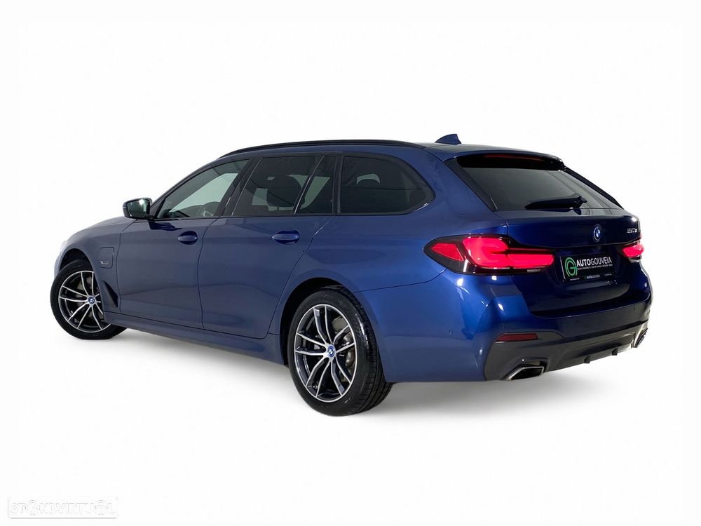 BMW 520 e Pack M - 6