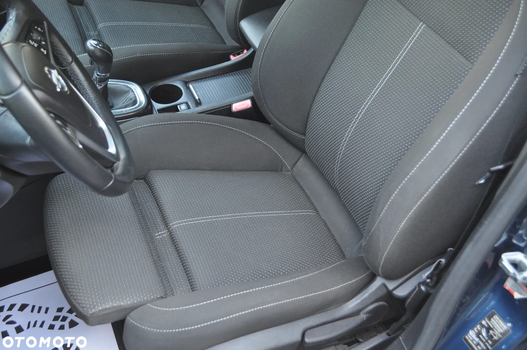 Opel Astra 1.4 Turbo Cosmo - 19