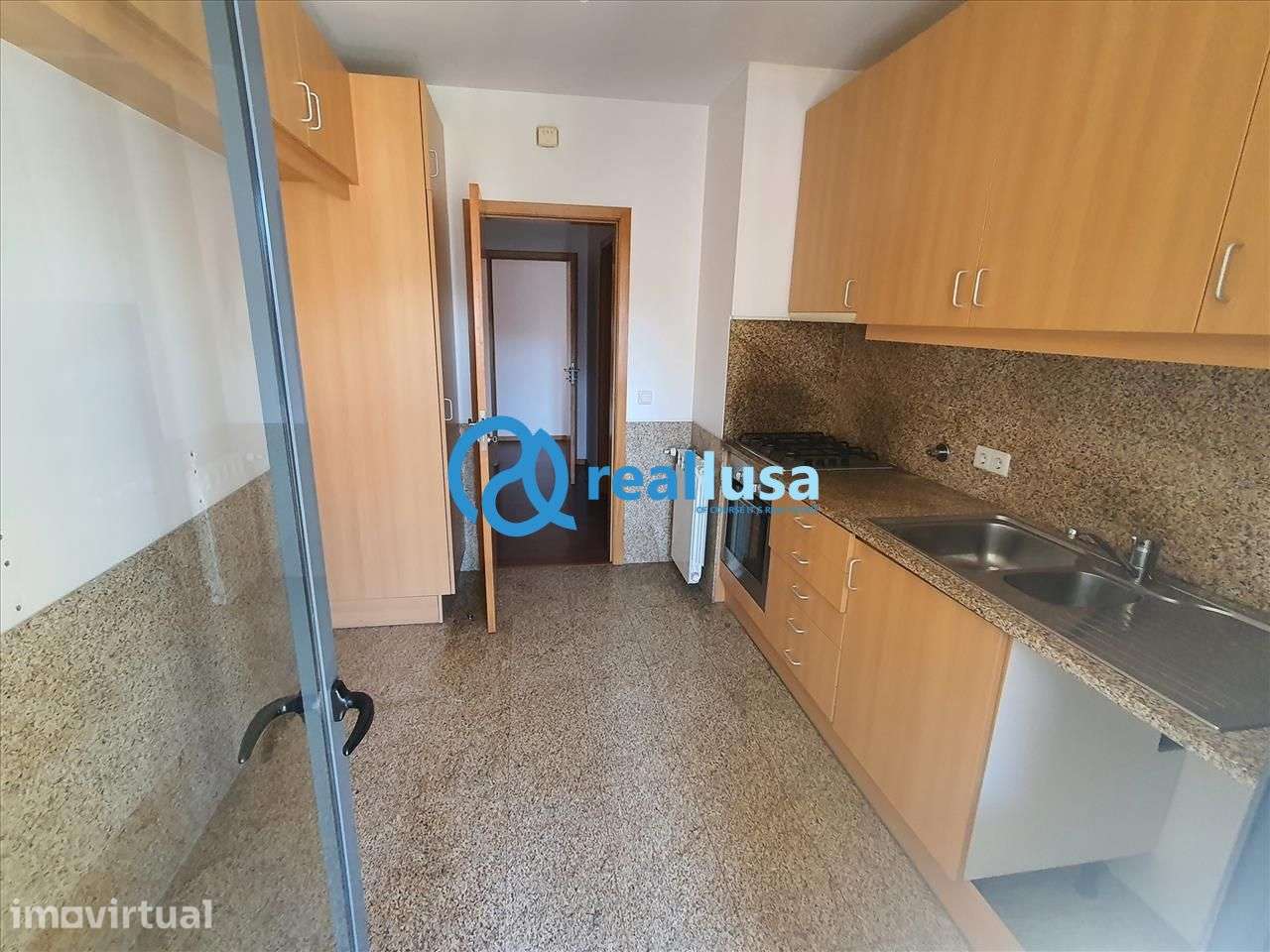 Apartamento T4 c/ garagem Oliveira do Douro Vila Nova de Gaia - Grande imagem: 2/22