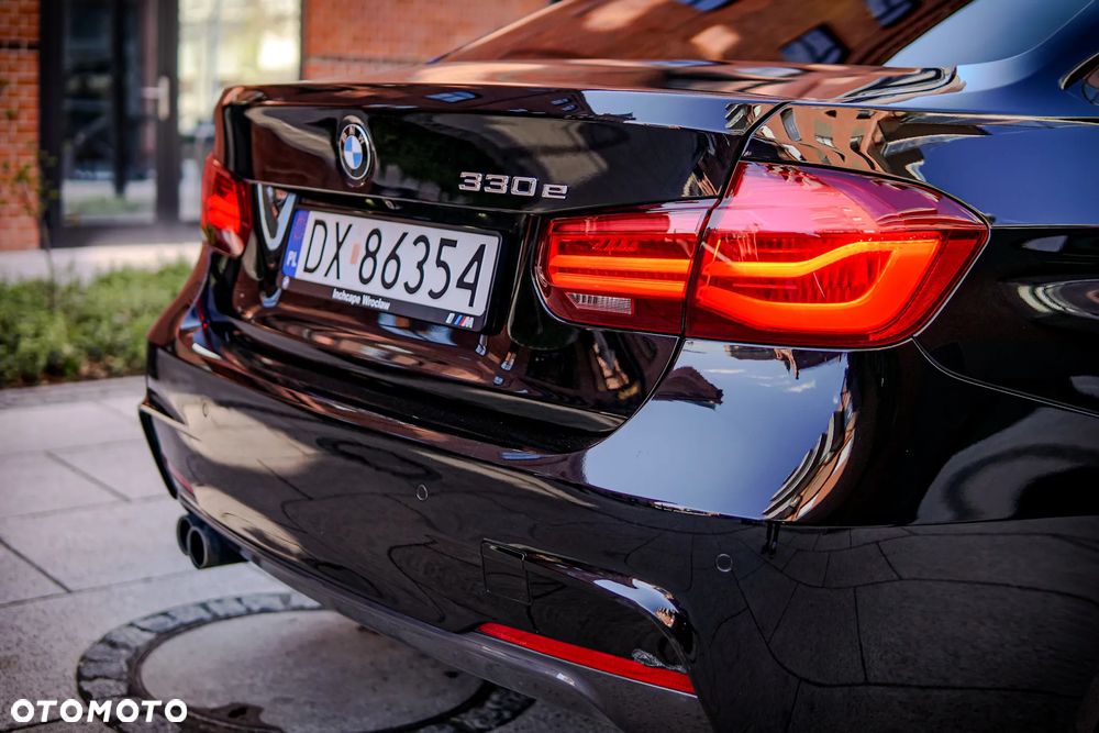 BMW Seria 3 330e iPerformance Advantage - 10