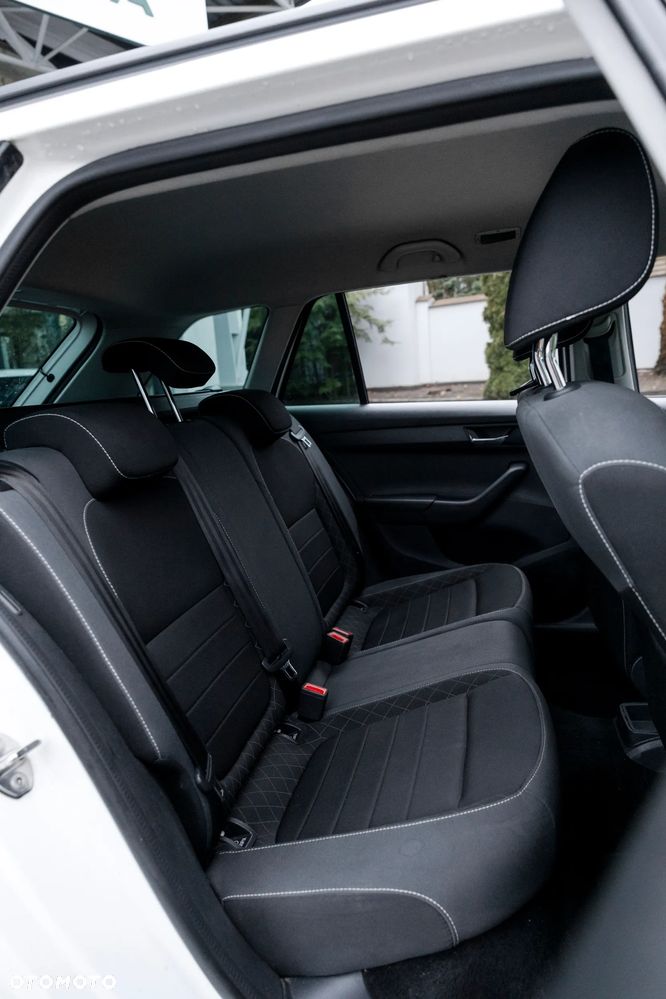 Skoda Fabia 1.0 Ambition - 9