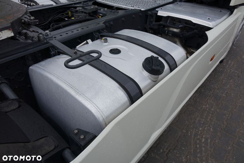 DAF XF 480 FT / SUPER SPACE CAB / STANDARD/ EURO 6 / AUTOMAT / INTARDER / KLIMATYZACJA POSTOJOWA / LODÓWKA / 2 ZBIORNIKI PALIWA - 17