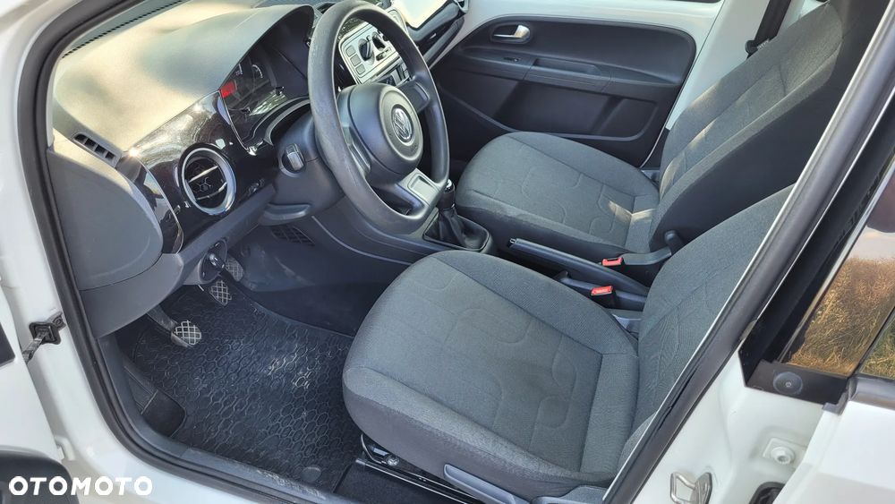 Volkswagen up! white style - 14