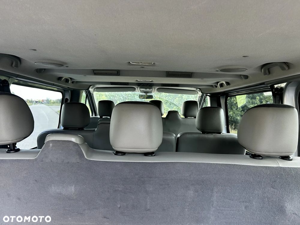 Opel Vivaro L2H1 2.9t - 16