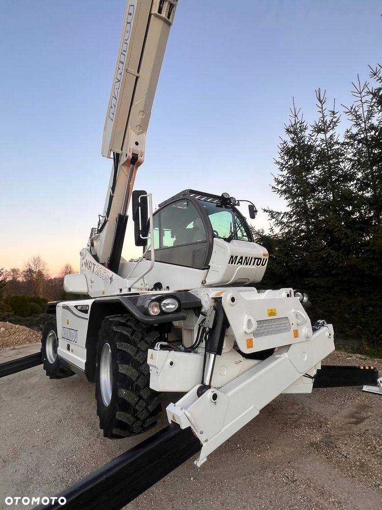 Manitou Ładowarka teleskopowa Manitou Mrt 2150 + Privilage Roto obrotowa 360 Pilot sterowanie radiowe Kosz Widły 2016/17 1840 2550 2540 silnik Mercedes 2150+ Merlo - 18