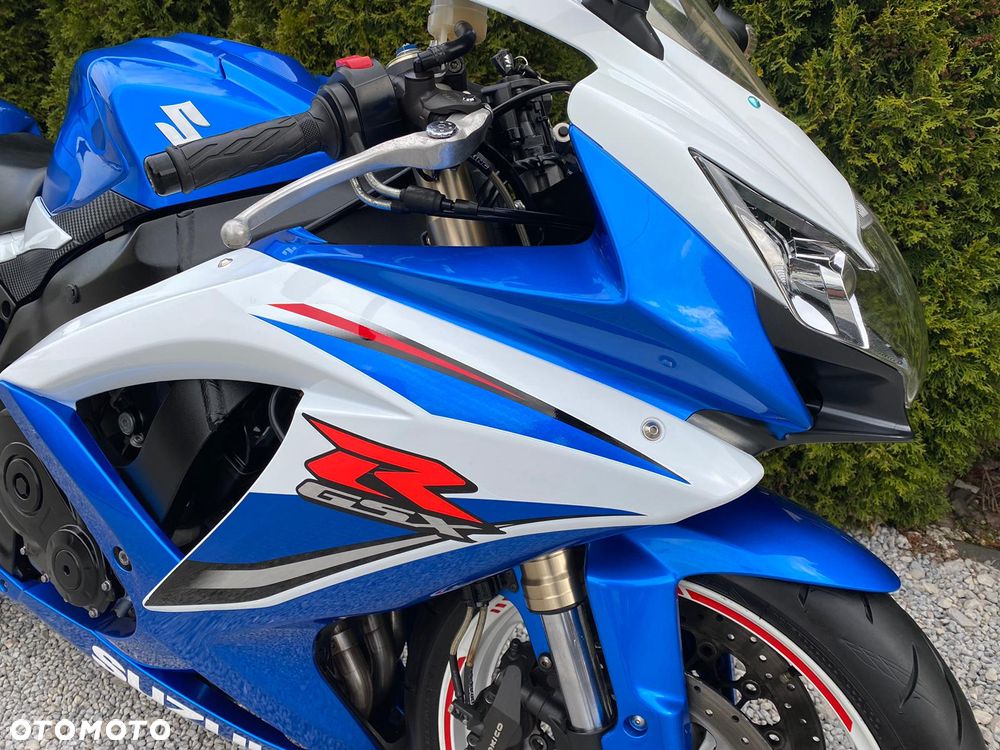 Suzuki GSX-R - 7
