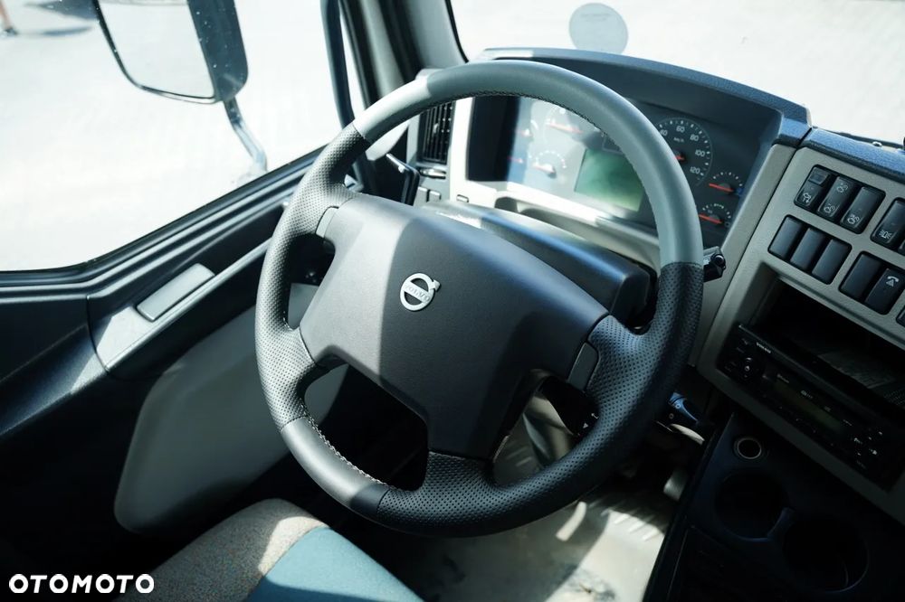 Volvo FL 280 / 4x2 / SKRZYNIOWY - 7,2 M / HDS HYVA CRANE HB 150- 10 M / MAX UDŹWIG 5 200 KG / ROTATOR / PILOT / KAMERA / EURO 6 - 31