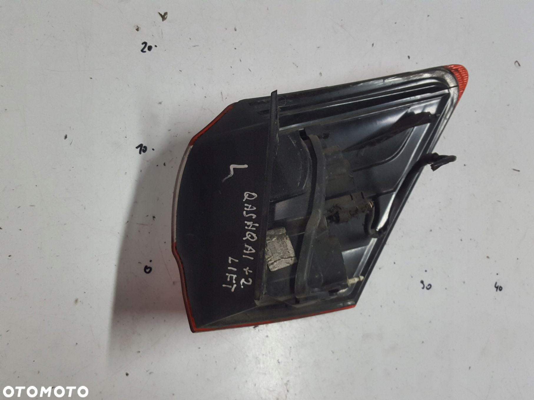 NISSAN QASHQAI I J10 +2 LIFT 10-13r LAMPA LEWA TYŁ TYLNA - 3