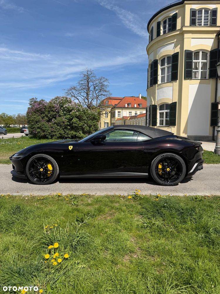 Ferrari Roma Spider - 8