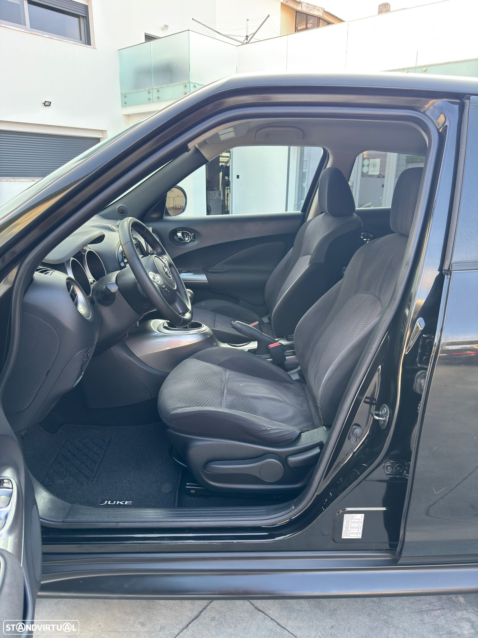 Nissan Juke 1.6 Acenta - 10