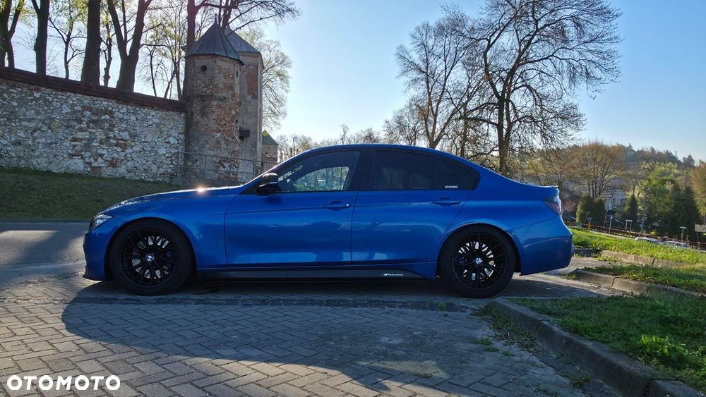 BMW Seria 3 335i xDrive Sport-Aut Sport Line - 2