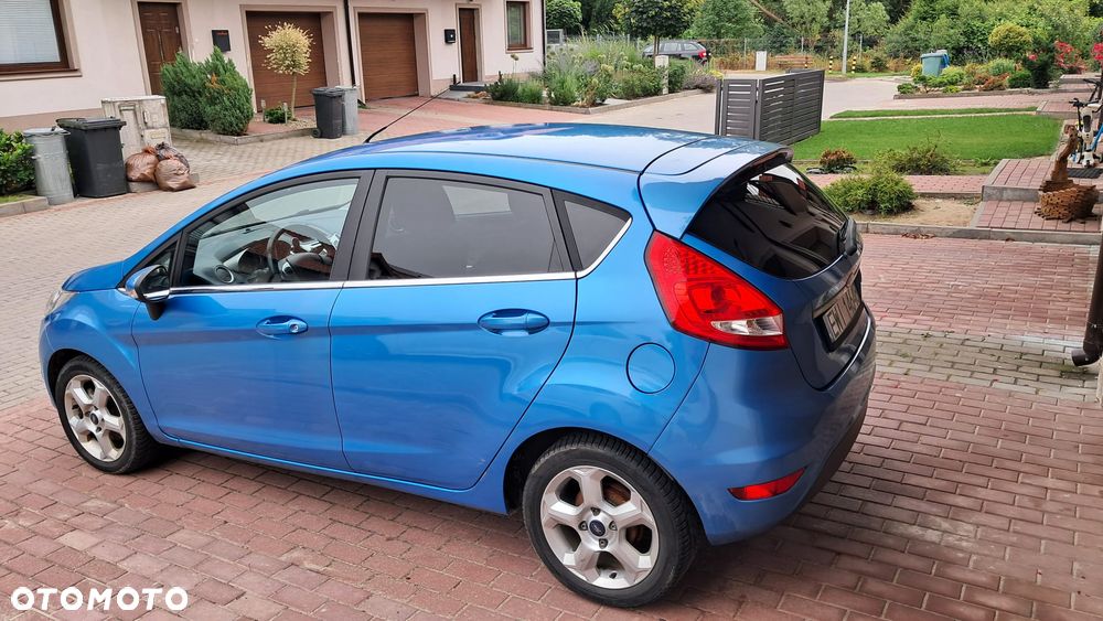 Ford Fiesta 1.4 Trend - 2