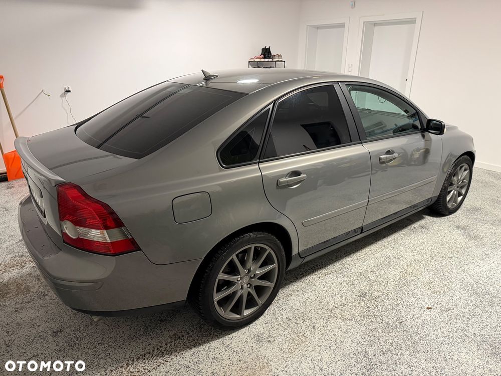 Volvo S40 T5 Summum - 4