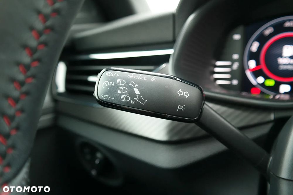 Skoda Kamiq 1.5 TSI Monte Carlo DSG - 17