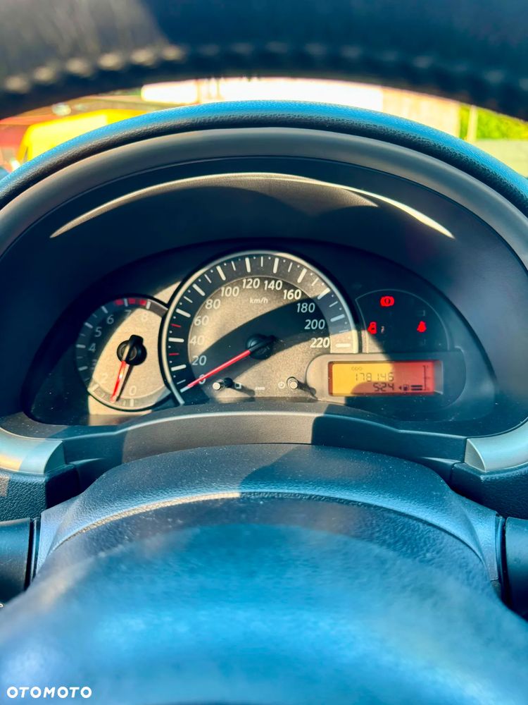 Nissan Micra - 18