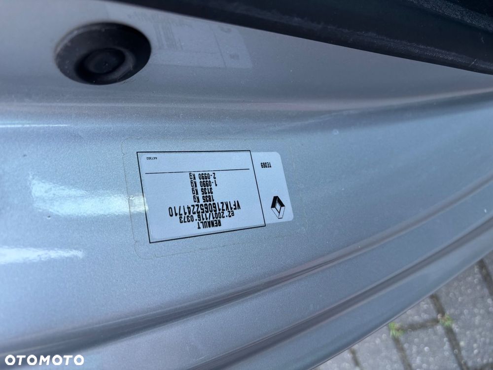 Renault Megane ENERGY TCe 130 BOSE EDITION - 31