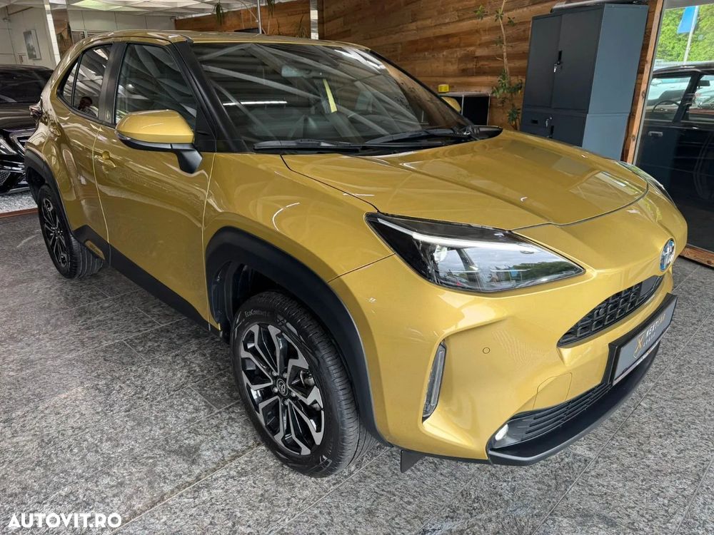 Toyota Yaris Cross 1.5 VVT-i Team Deutschland - 4