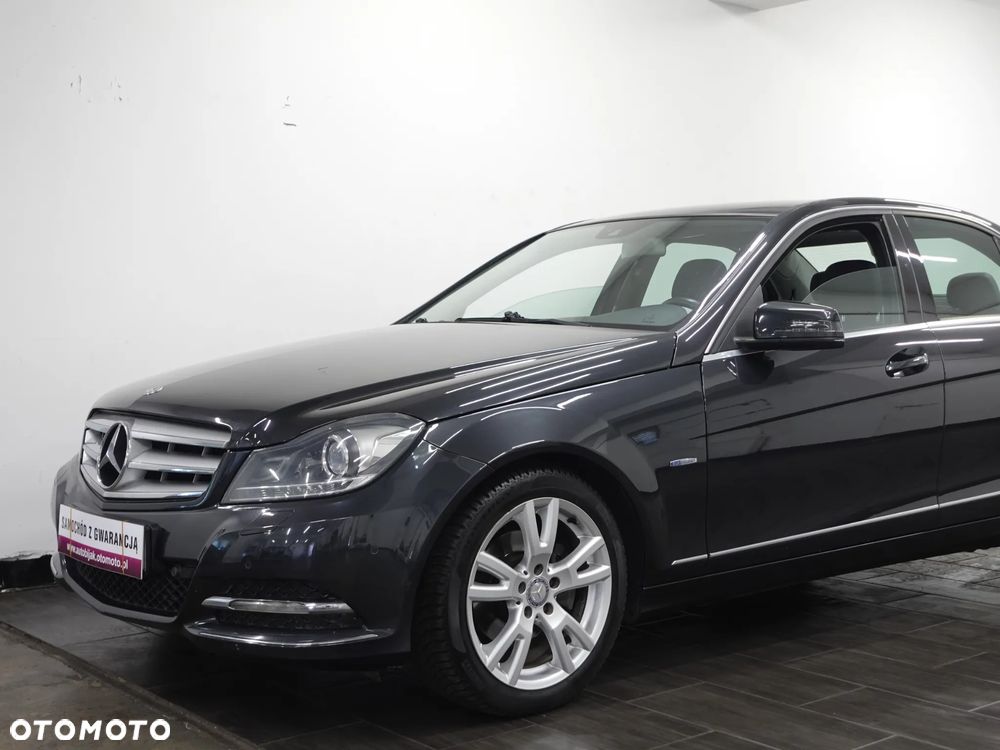 Mercedes-Benz Klasa C 200 (BlueEFFICIENCY) 7G-TRONIC Avantgarde - 15