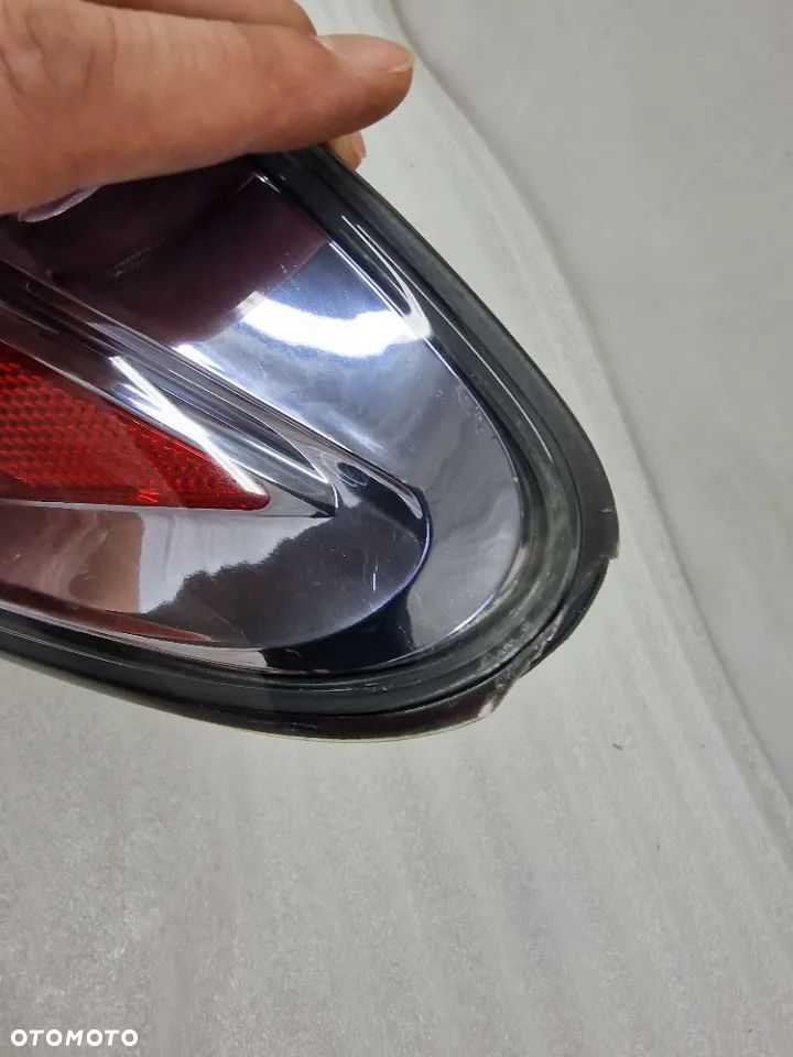 LEXUS RX 09- PRAWA LAMPA TYLNA TYLNIA TYŁ , NR : KOITO 4892 , NR AUKCJI LMT51 - 8