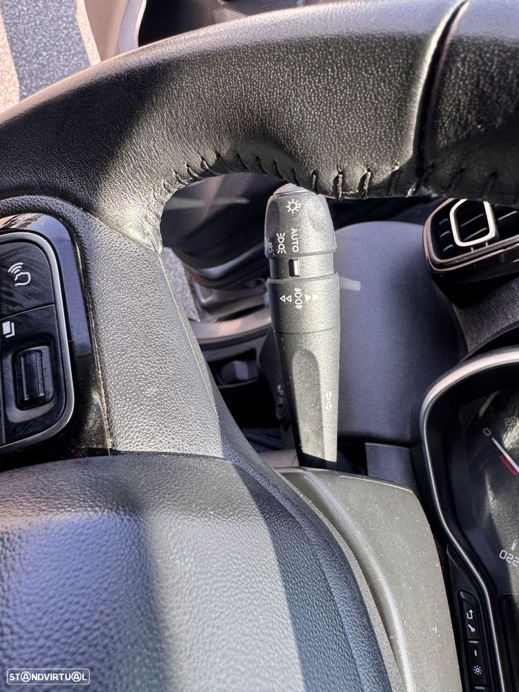 Citroën C3 Aircross 1.2 PureTech Shine - 14