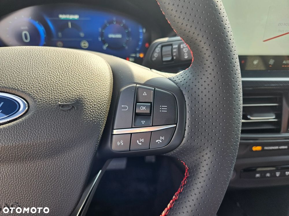 Ford Focus 1.0 EcoBoost mHEV ST-Line X - 21