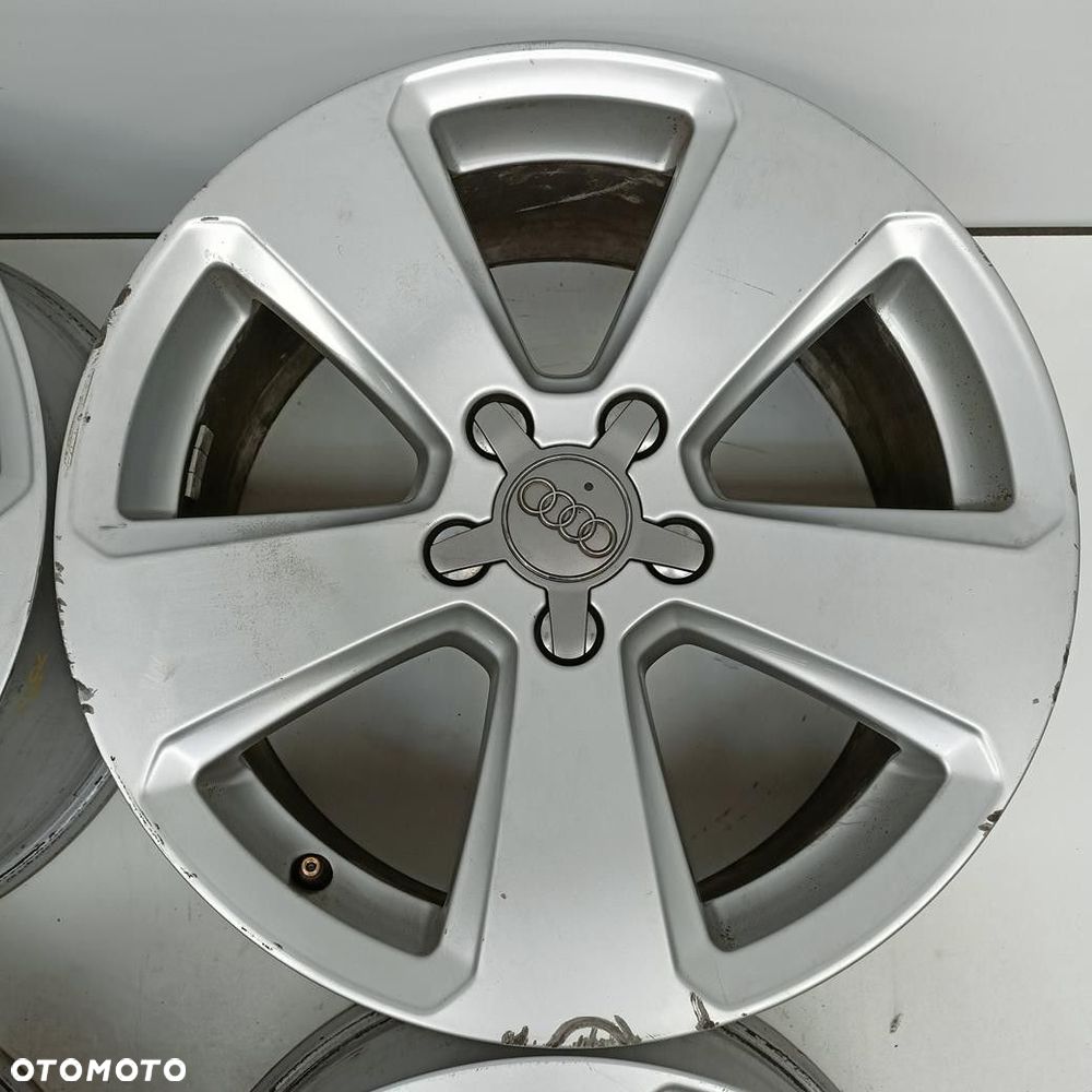 Alufelgi 5x112 17 Audi A3 8V0601025P 4szt (F606) - 2