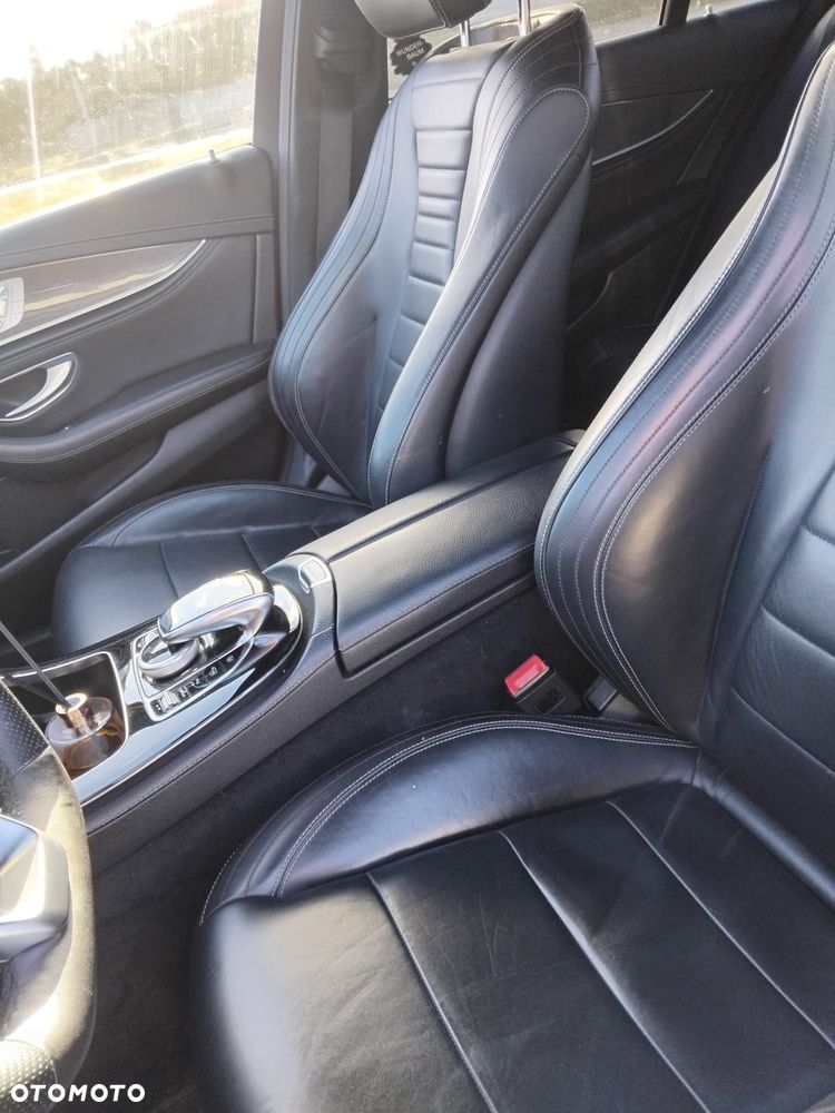 Mercedes-Benz Klasa E 220 d 9G-TRONIC - 4