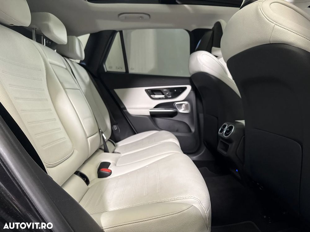 Mercedes-Benz GLC 300 e 4Matic 9G-TRONIC Edition AMG Line - 13