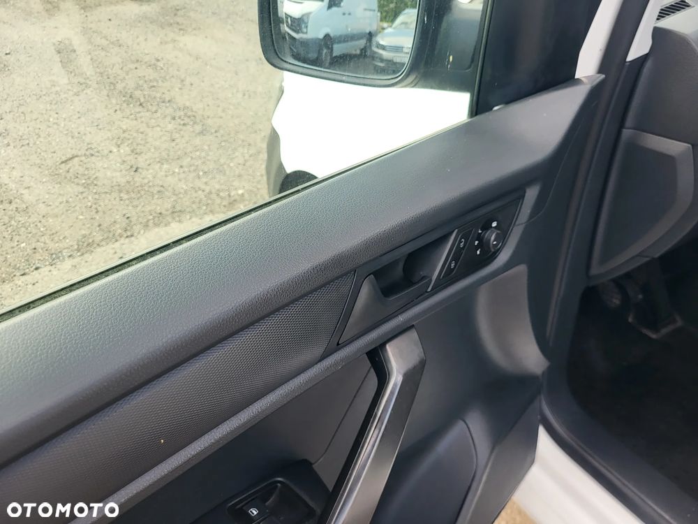 Volkswagen Caddy 2.0 tdi klima serwisowany - 11