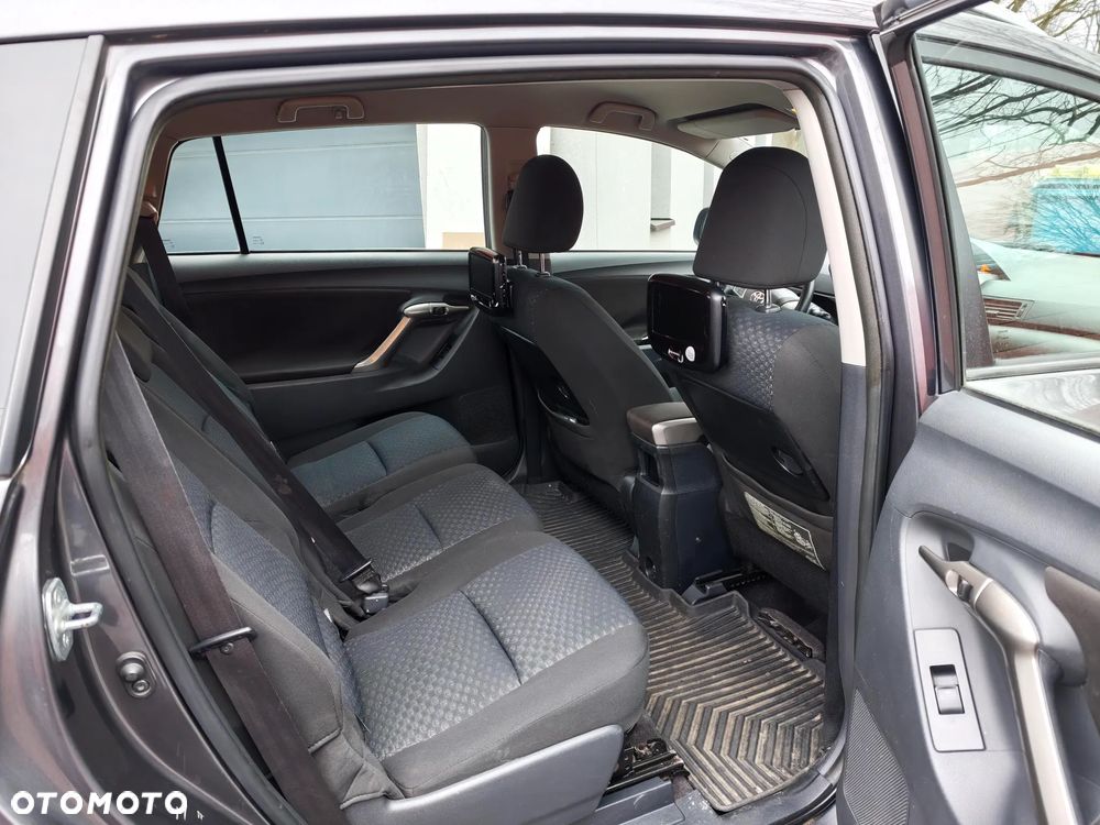 Toyota Verso 2.0 D-4D Sol plus 7os - 4