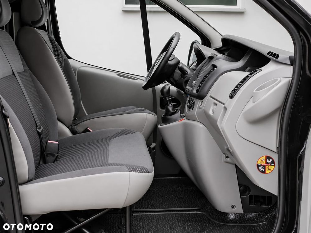 Opel VIVARO - 13