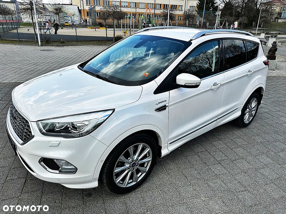 Ford Kuga - 17