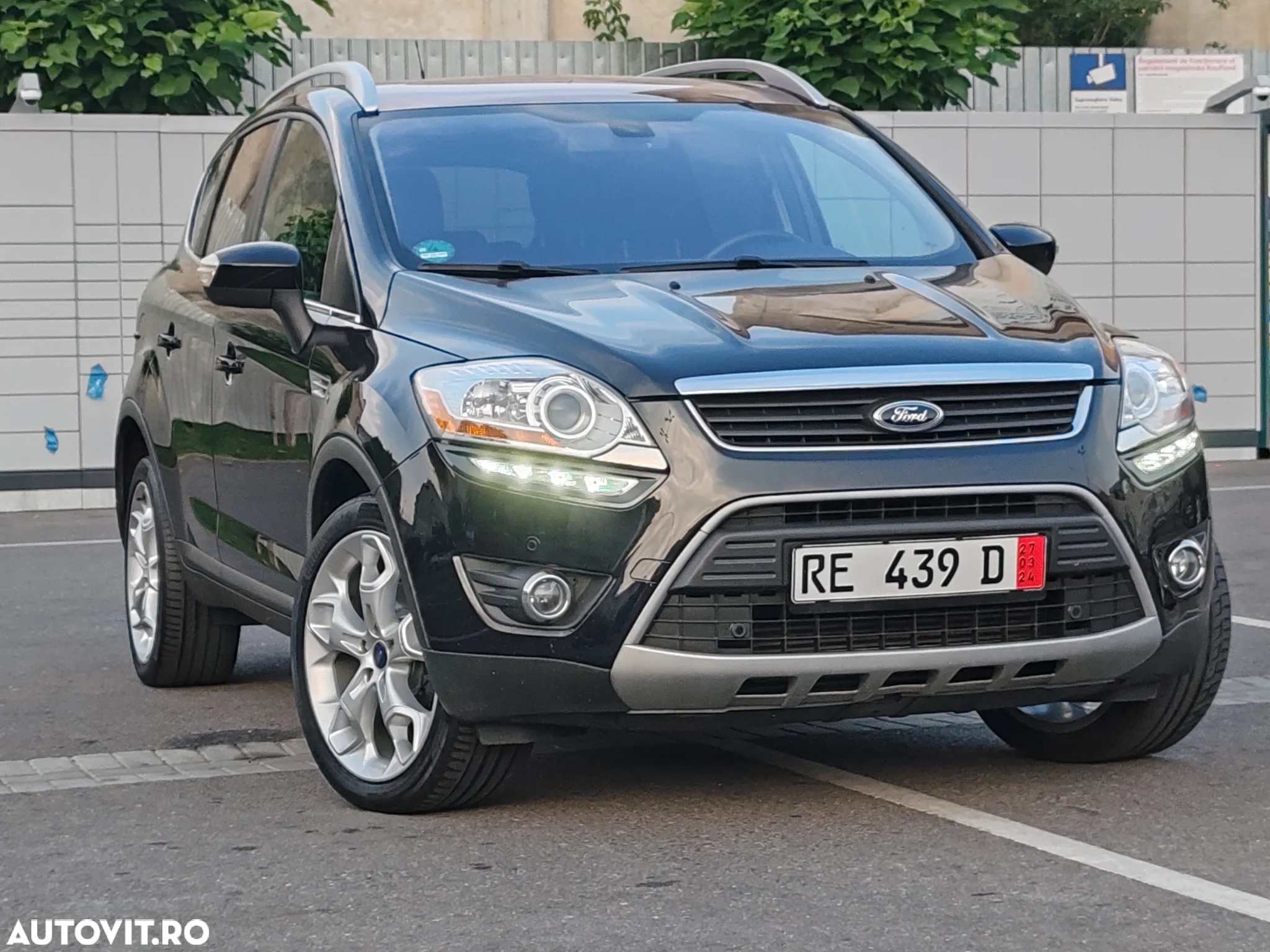 Ford Kuga 2.0 TDCi 4x4 Titanium - 2