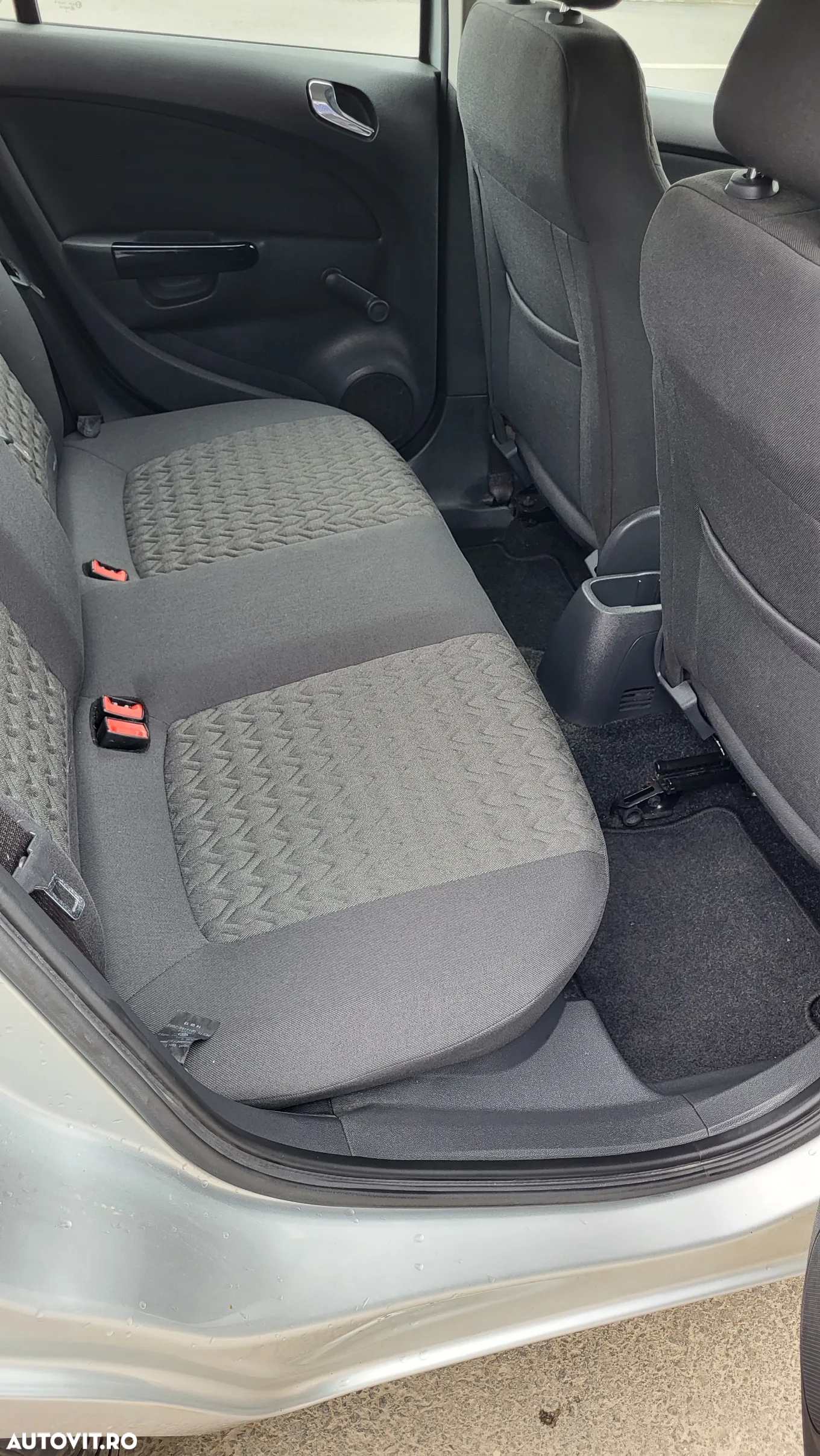 Opel Corsa 1.3 CDTI DPF Active - 10