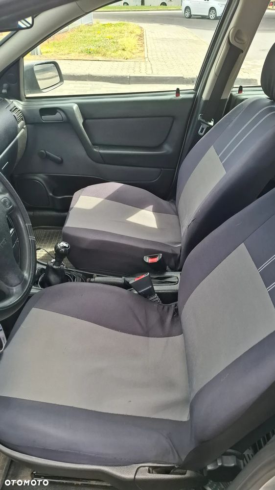 Opel Astra 1.4 NJoy - 25