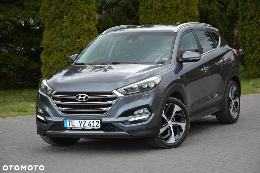 Hyundai Tucson 2.0 CRDI 4WD Automatik Premium - 2