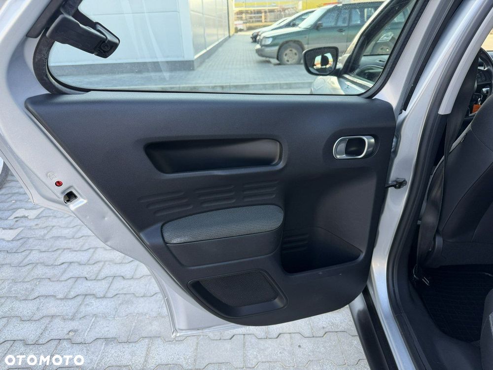 Citroën C4 Cactus - 23