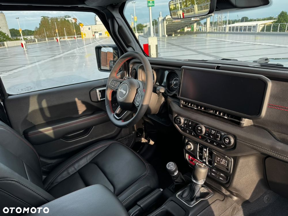 Jeep Wrangler Unlimited GME 2.0 Turbo Rubicon - 13
