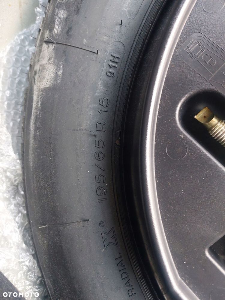 Koło zapasowe  wkład Citroen C4 3D coupe - 2