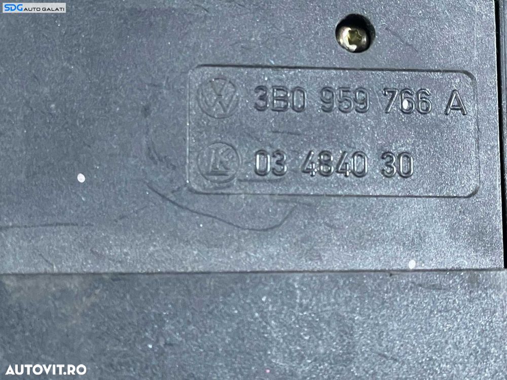 Ansamblu Buton Butoane Comenzi Scaun Scaune Dreapta Reglaj Inaltime Spatar Memorie Volkswagen Passat B5.5 2001 - 2005 [LR0461] - 2