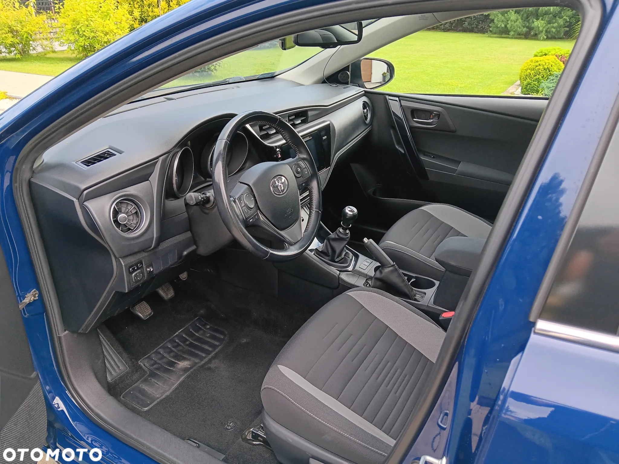 Toyota Auris 1.2 T Premium - 5